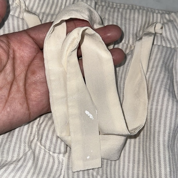 Aritzia Wilfred With Linen Mini Short Striped Shorts Linen Blend Womens Size 0 - Picture 9 of 13